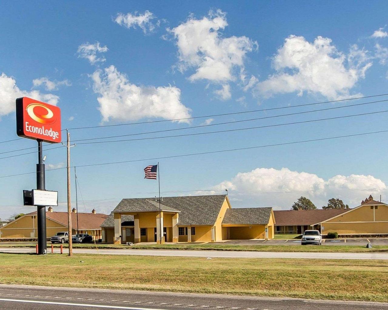 Econo Lodge Pryor Creek Eksteriør billede
