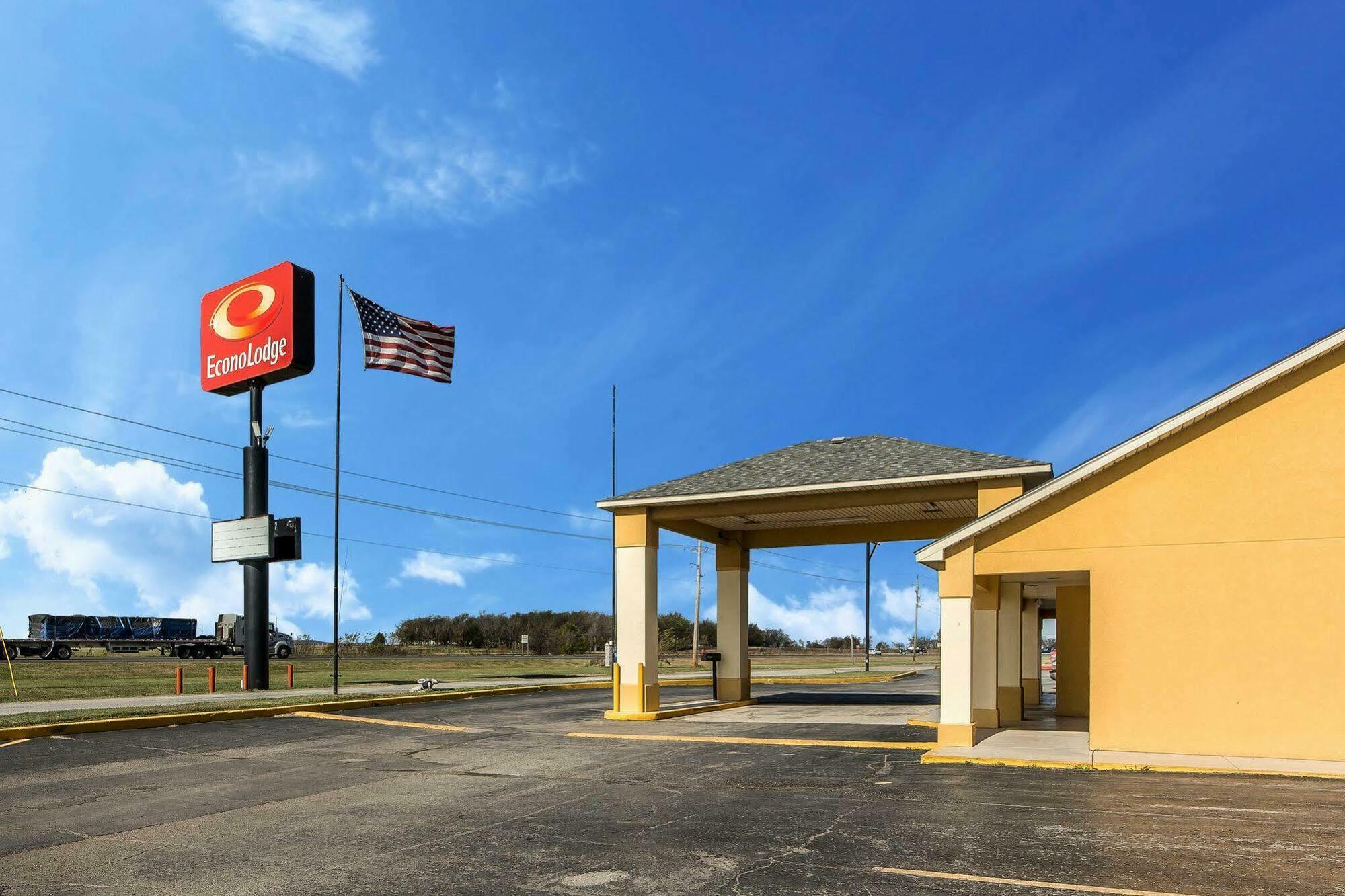 Econo Lodge Pryor Creek Eksteriør billede